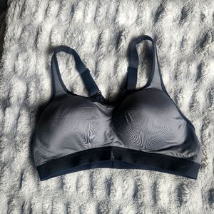 Women's Adidas XL Black Grey Crossed Black Mesh Sports Bra Workout Gym Casual